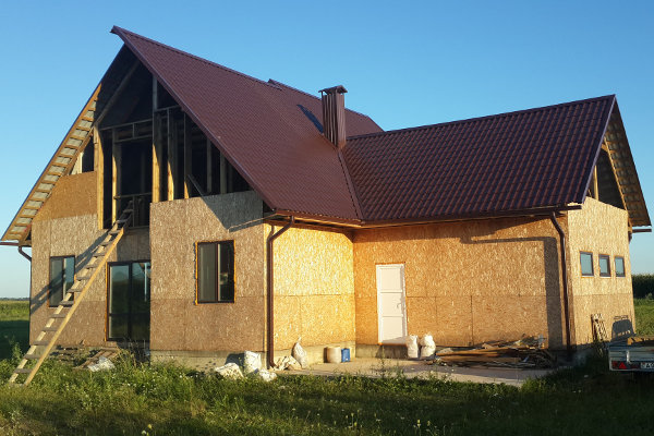 накрыть каркасный дом